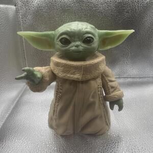 Hasbro Star Wars - The Child 7.5in. Action Figure (F1116)